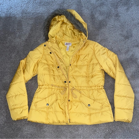 Arizona Jeans Puffer Coat Yellow & Red Duo XL - Picture 2 of 9